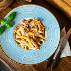 Pasta Pollo di Crema