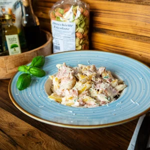 Paste Panna e Prosciutto